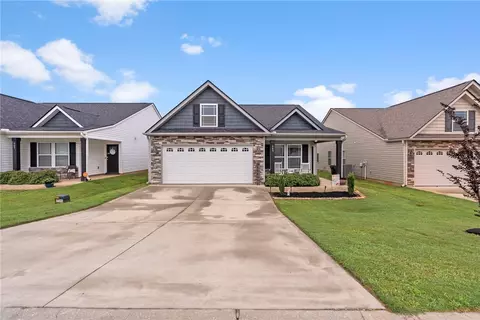 Exterior - 669 Spartan Commodor Ln, Inman, SC 29349 photo 6 of 6