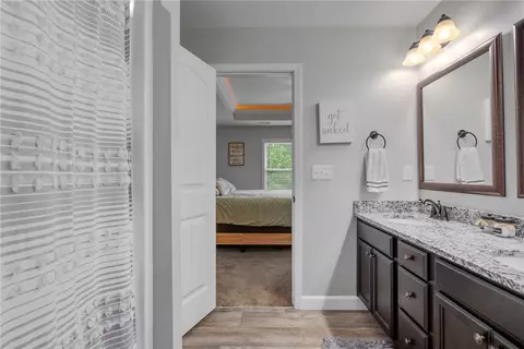 Entry Way - 669 Spartan Commodor Ln, Inman, SC 29349 photo 3 of 3