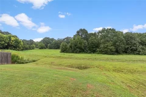 Exterior - 669 Spartan Commodor Ln, Inman, SC 29349 photo 5 of 6