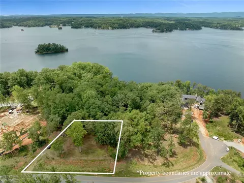 535 Haven Hill Ln, Six Mile, SC 29682