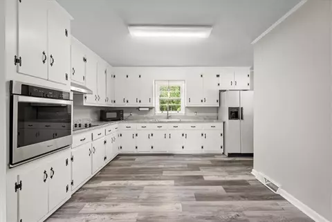 Kitchen - 374 Mountain View Dr, Central, SC 29630 photo 1 of 3