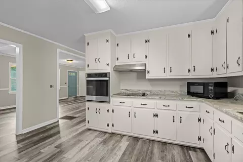Kitchen - 374 Mountain View Dr, Central, SC 29630 photo 3 of 3