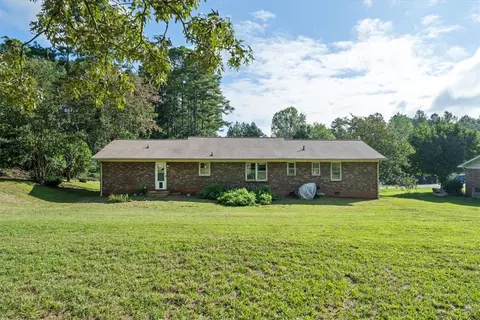Exterior - 374 Mountain View Dr, Central, SC 29630 photo 6 of 7