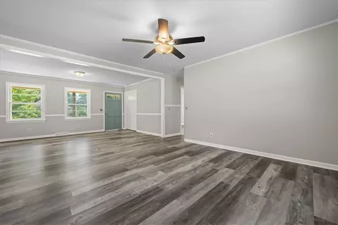 Living - 374 Mountain View Dr, Central, SC 29630 photo 5 of 5