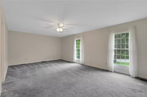 Living - 705 E Mauldin St, Anderson, SC 29621 photo 8 of 8