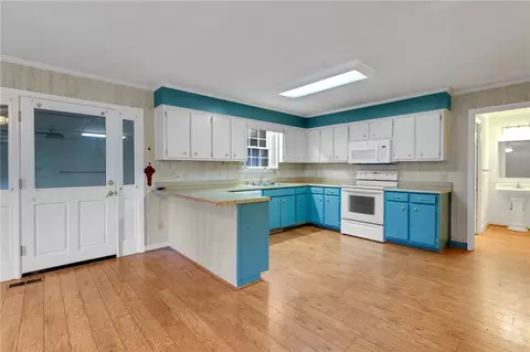 Kitchen - 705 E Mauldin St, Anderson, SC 29621 photo 1 of 2