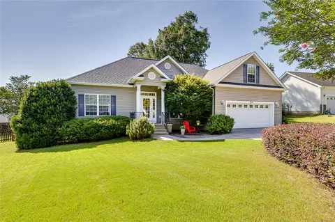 214 Savannah Dr, Anderson, SC 29621