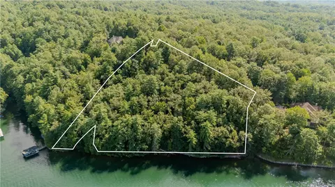 108 Blazing Star Ct, Sunset, SC 29685