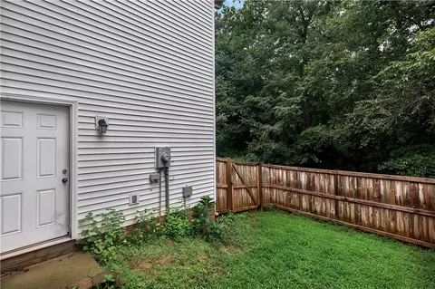 Exterior - 180 Grand Oak Cir, Pendleton, SC 29670 photo 5 of 11