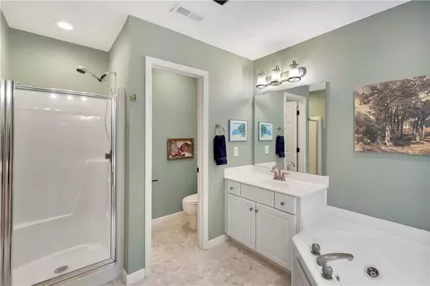 Bath - 180 Grand Oak Cir, Pendleton, SC 29670 photo 3 of 5