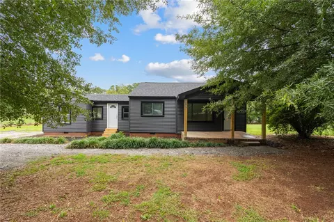 209 Blue Ridge Cir, Belton, SC 29627