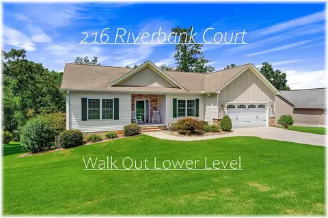 216 Riverbank Ct, Seneca, SC 29678