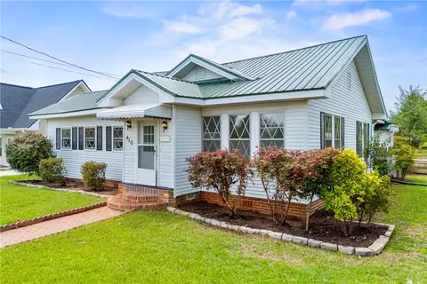 410 S Cherry St, Seneca, SC 29678