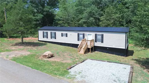 610 Audrey Hardy Rd, Iva, SC 29655