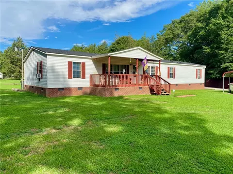 92 Kennedy Rd, Gray Court, SC 29645