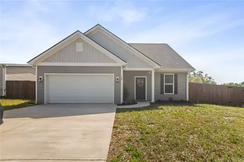 98 Turkey Trot Rd, Williamston, SC 29697