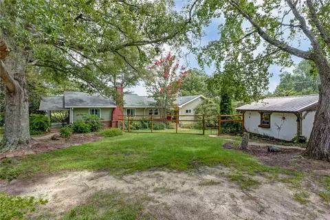 169 Stancil Rd, Liberty, SC 29657