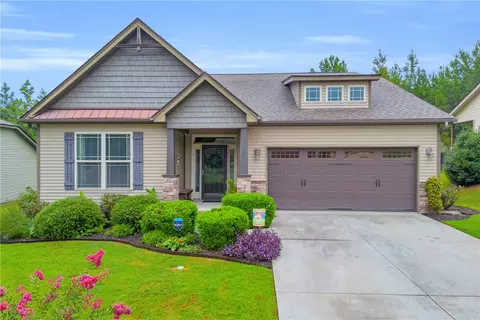 620 Sandstone Dr, Seneca, SC 29672