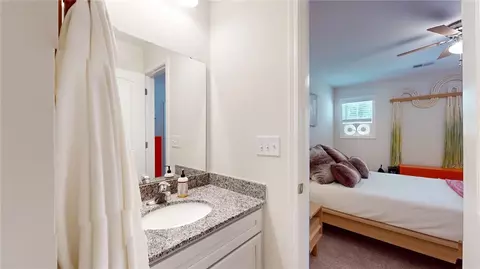 Bath - 203 Royal Way, Pendleton, SC 29670 photo 2 of 4