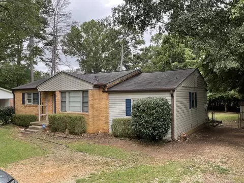 Exterior - 204 Cedar Cir, Easley, SC 29642 photo 2 of 3