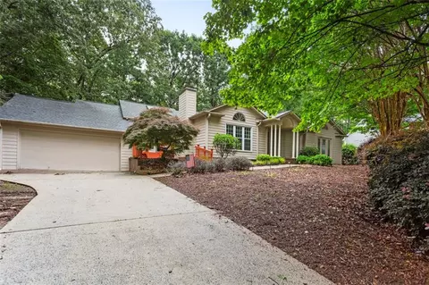 126 Beacon Ridge Cir, Salem, SC 29676