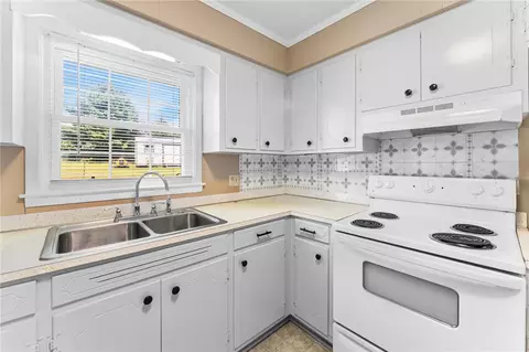Kitchen - 103 Mountain View Dr, Walhalla, SC 29691 photo 1 of 1