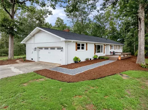 Exterior - 1806 Danenhower Rd, Pendleton, SC 29670 photo 3 of 8