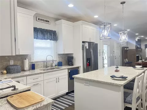 Kitchen - 153 Pendleton St Ext, Pickens, SC 29671 photo 2 of 2