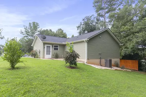 Exterior - 118 Branch St, Walhalla, SC 29691 photo 5 of 5