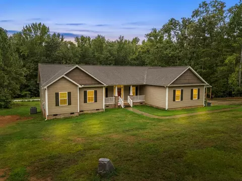 708 Carolyn Dr, Clinton, SC 29325
