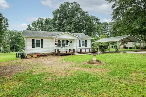 109 Woodfern Cir, Belton, SC 29627