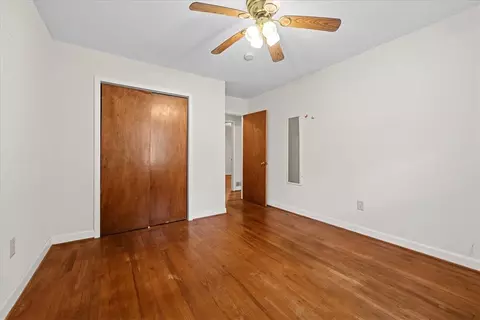 Bedroom - 363 Mountain View Dr, Central, SC 29630 photo 5 of 6