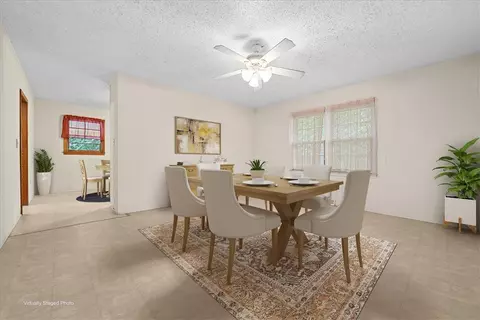 Dining - 363 Mountain View Dr, Central, SC 29630 photo 2 of 2