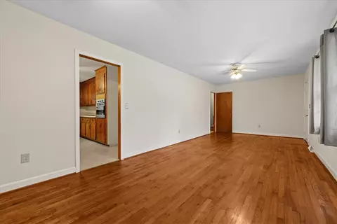 Living - 363 Mountain View Dr, Central, SC 29630 photo 4 of 6