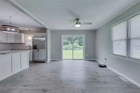 212 Georgetown Rd, Easley, SC 29640 photo 6