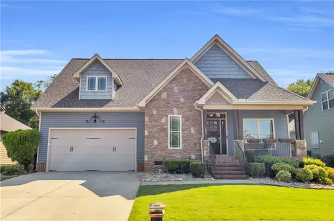 141 Notting Hill Ln, Greer, SC 29651