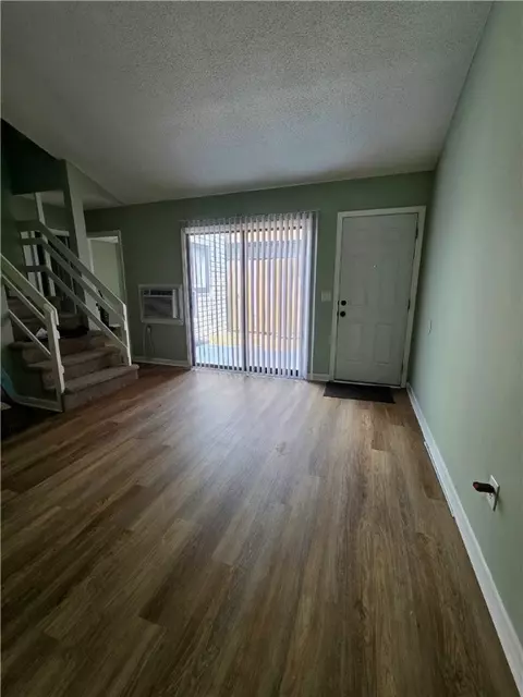 125 Maple St #112, Pendleton, SC 29670 photo 3