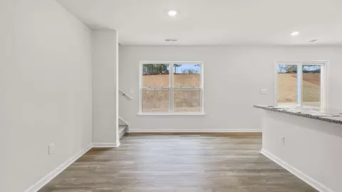 Living - 516 Whitewater Rdg, Seneca, SC 29678 photo 5 of 5