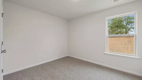 Bedroom - 516 Whitewater Rdg, Seneca, SC 29678 photo 3 of 6