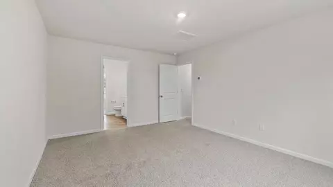Bedroom - 516 Whitewater Rdg, Seneca, SC 29678 photo 6 of 6