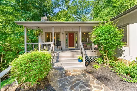 600 Point Rd, Westminster, SC 29693