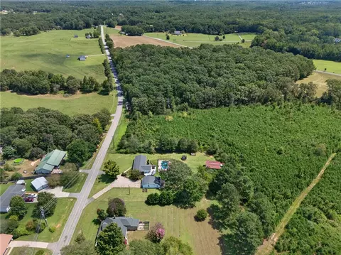 View/Area - 312 Rogers Rd, Pendleton, SC 29670 photo 2 of 8