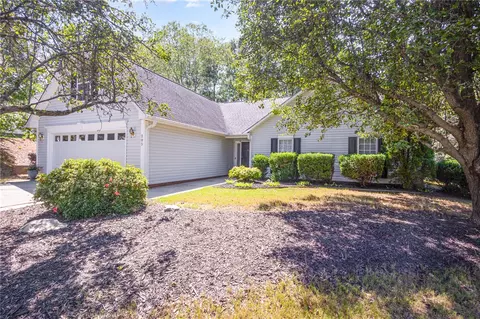 205 Pheasant Ridge Dr, Taylors, SC 29687