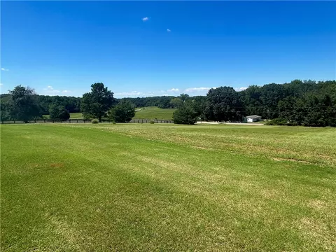 1304 E Queen St, Pendleton, SC 29670 photo 37