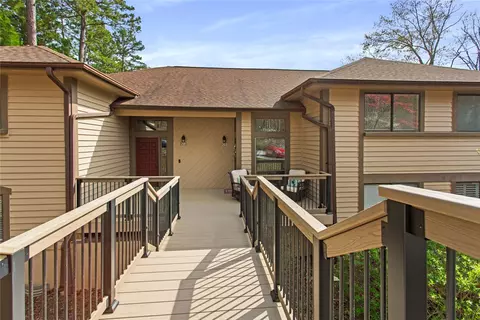 203 W Blue Heron Dr, Salem, SC 29676