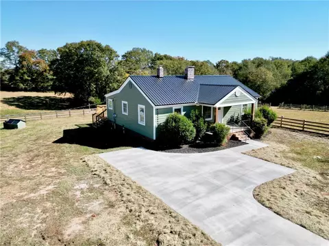 129 Smith Motors Rd, Anderson, SC 29621