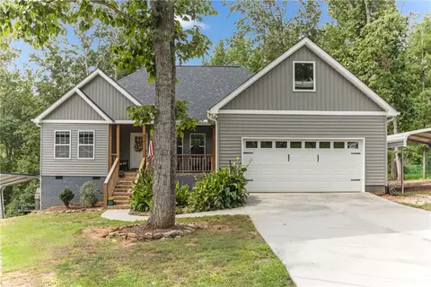 217 Ginko Rdg, Pickens, SC 29671