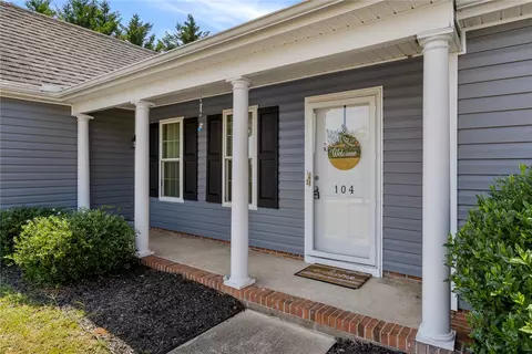 104 Lighthouse Dr, Williamston, SC 29697 photo 5