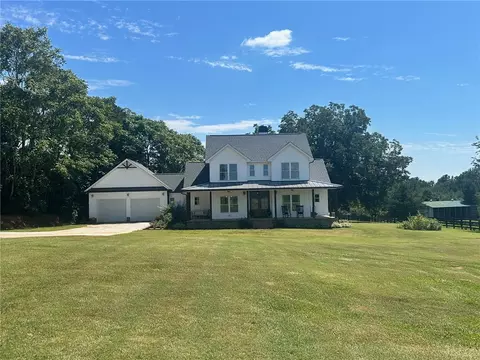 1280 E Queen St, Pendleton, SC 29670 photo 1