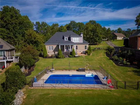 Exterior - 117 Stanridge Ct, Easley, SC 29640 photo 11 of 14